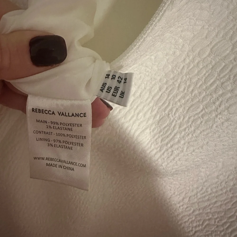 Rebecca Vallance Puff Sleeve V neck Midi dress - Picture 6 of 7